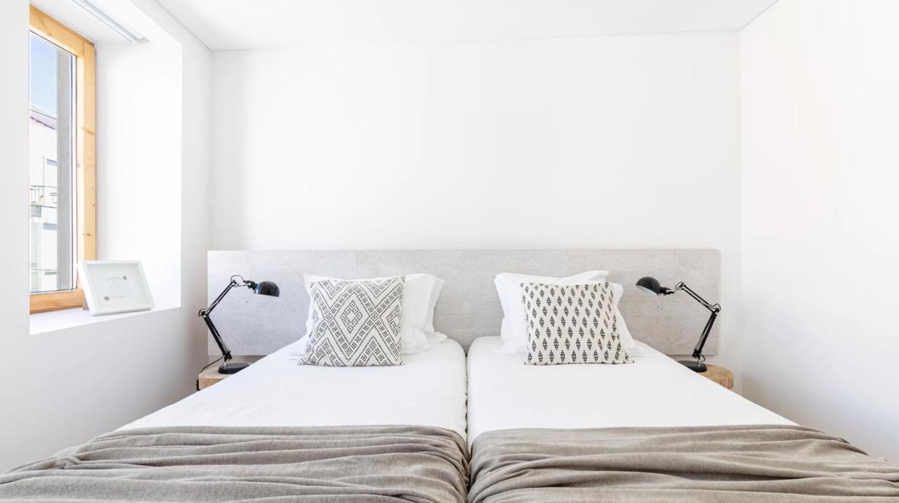 Cozy Lisbon Graca Apartment ภายนอก รูปภาพ