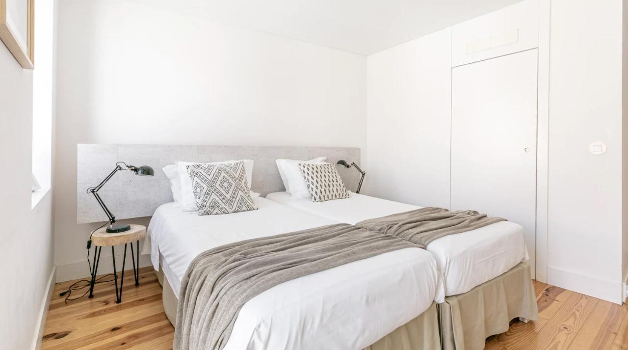 Cozy Lisbon Graca Apartment ภายนอก รูปภาพ