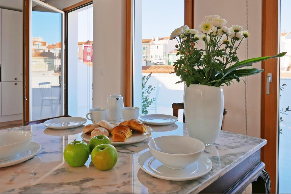 Cozy Lisbon Graca Apartment ภายนอก รูปภาพ