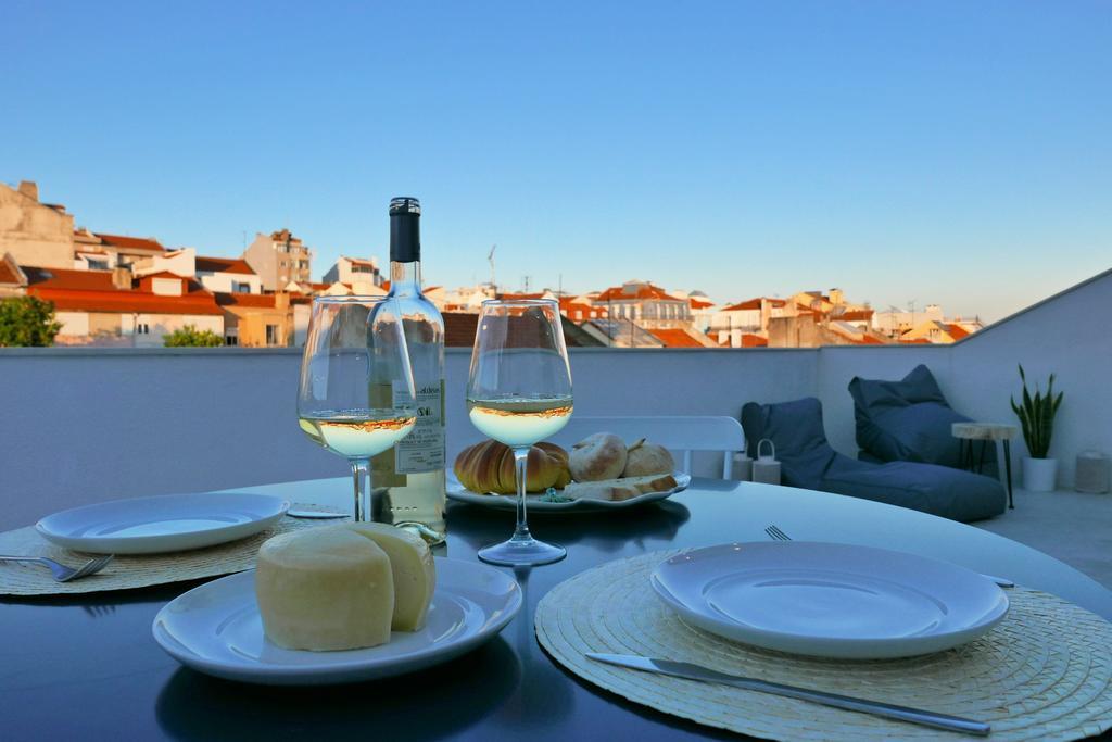 Cozy Lisbon Graca Apartment ภายนอก รูปภาพ