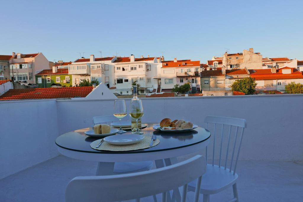 Cozy Lisbon Graca Apartment ภายนอก รูปภาพ