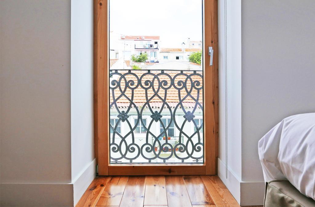 Cozy Lisbon Graca Apartment ภายนอก รูปภาพ