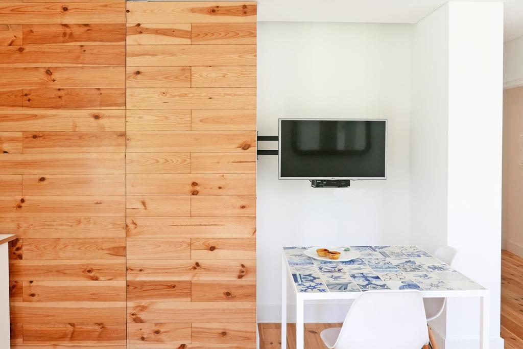Cozy Lisbon Graca Apartment ภายนอก รูปภาพ
